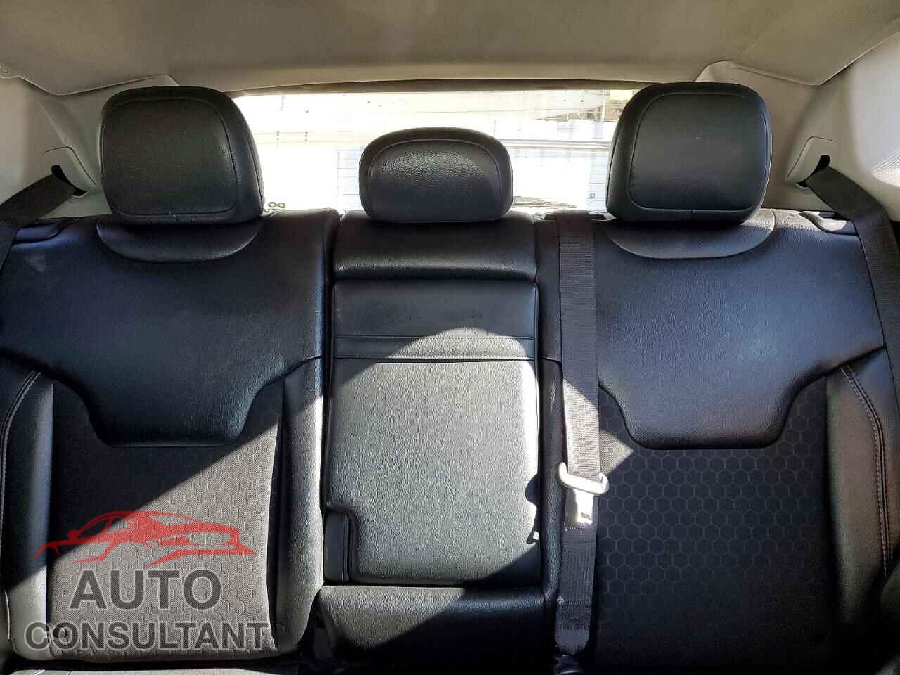 JEEP COMPASS 2020 - 3C4NJDBB6LT117372