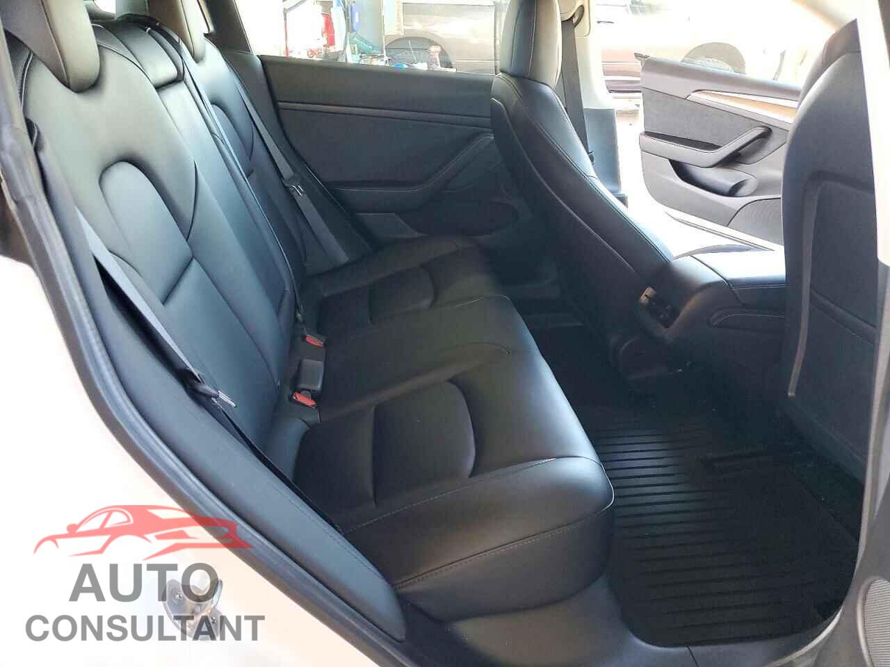 TESLA MODEL 3 2021 - 5YJ3E1EA2MF074789