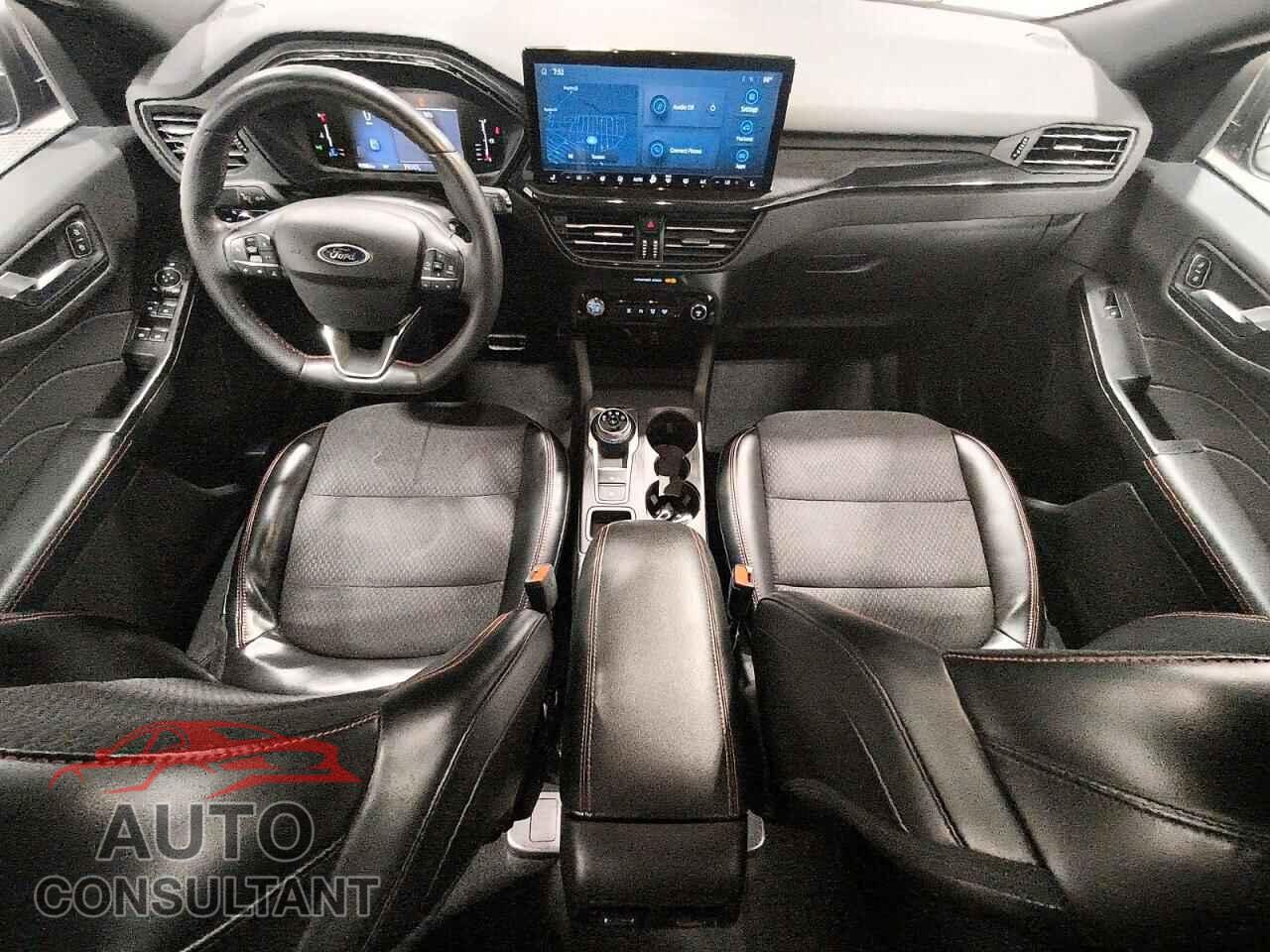 FORD ESCAPE 2024 - 1FMCU9MN3RUA28548