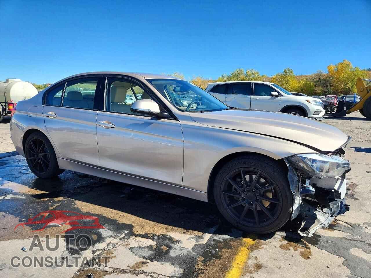 BMW 3 SERIES 2013 - WBA3A5C58DF358543