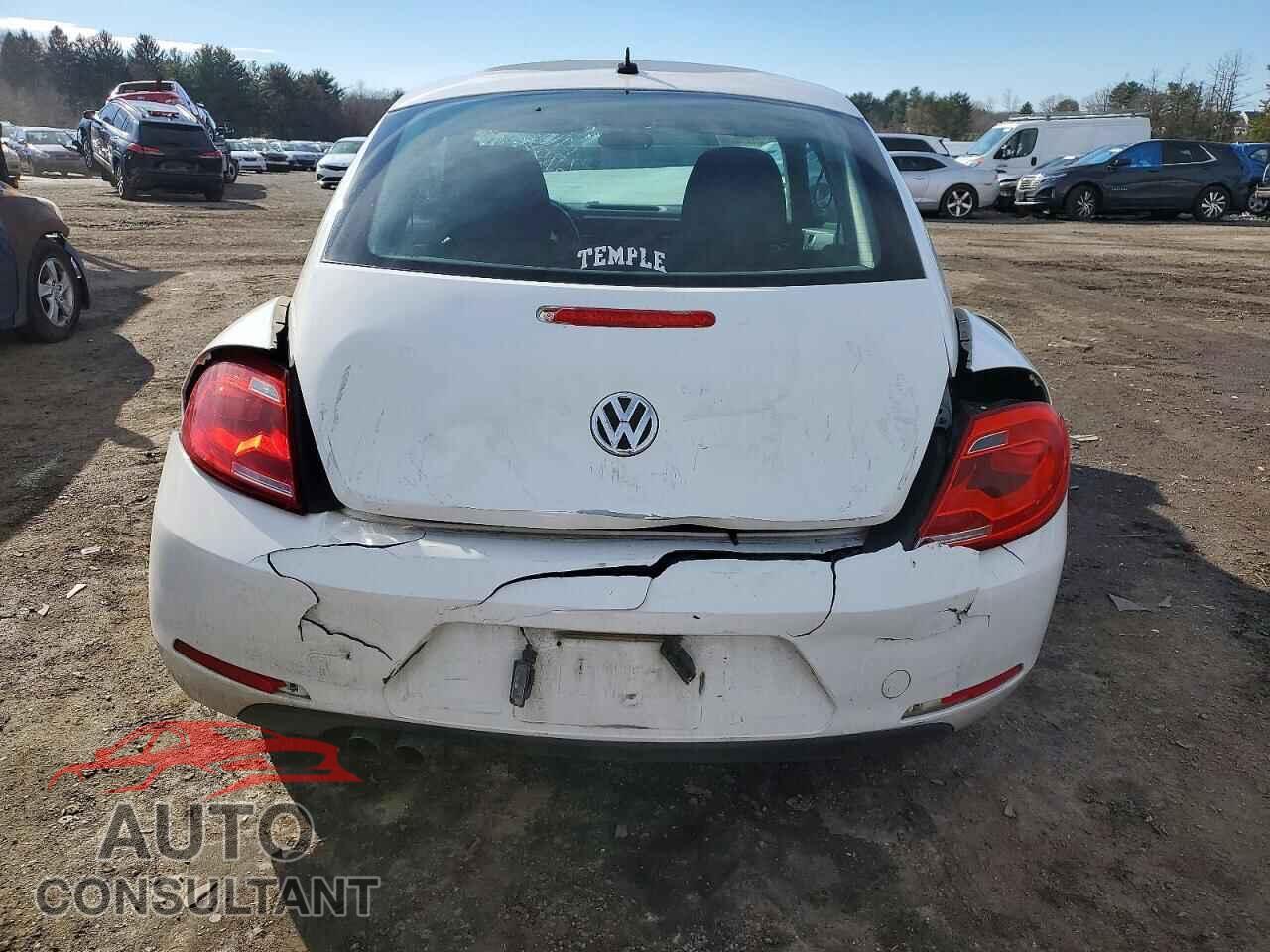 VOLKSWAGEN BEETLE 2012 - 3VWFP7AT2CM646775
