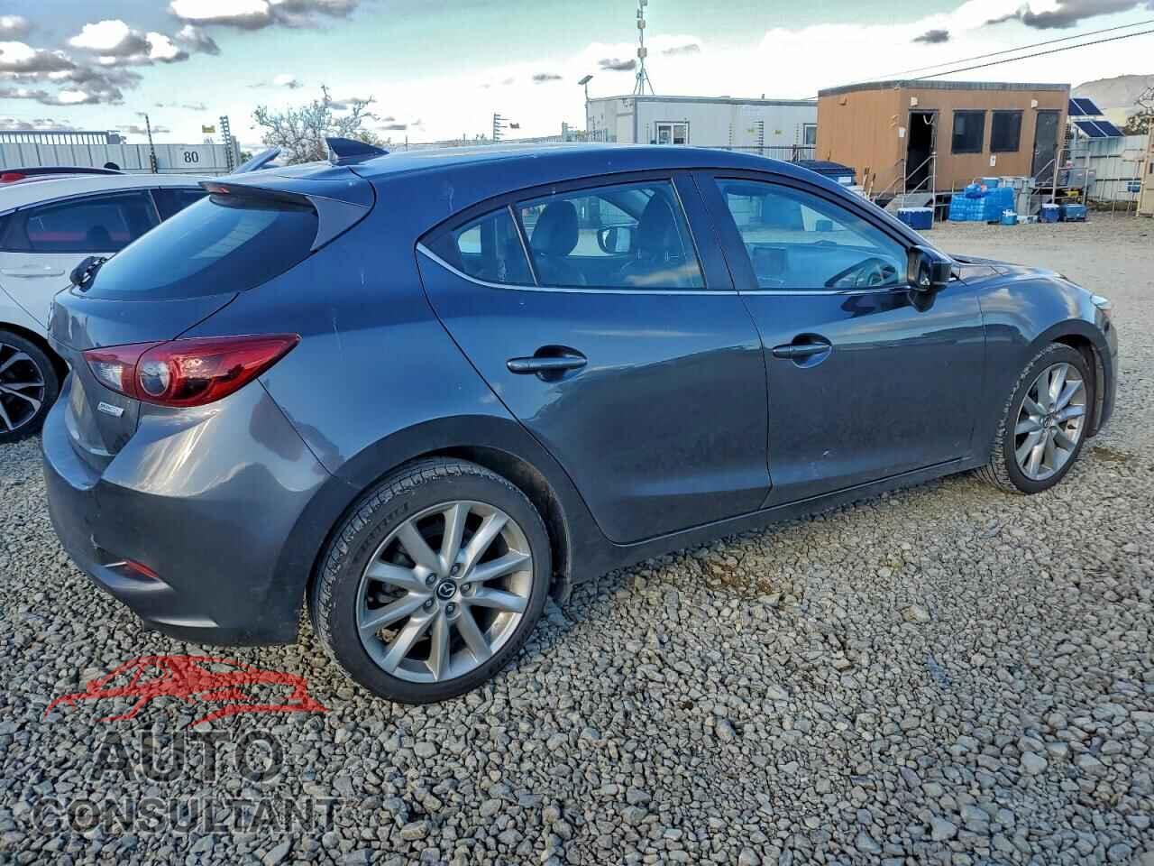 MAZDA 3 2017 - JM1BN1M32H1122739