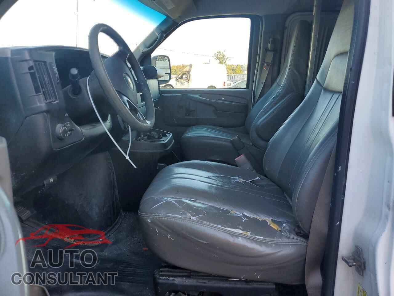 CHEVROLET EXPRESS 2014 - 1GCWGFCA1E1168048