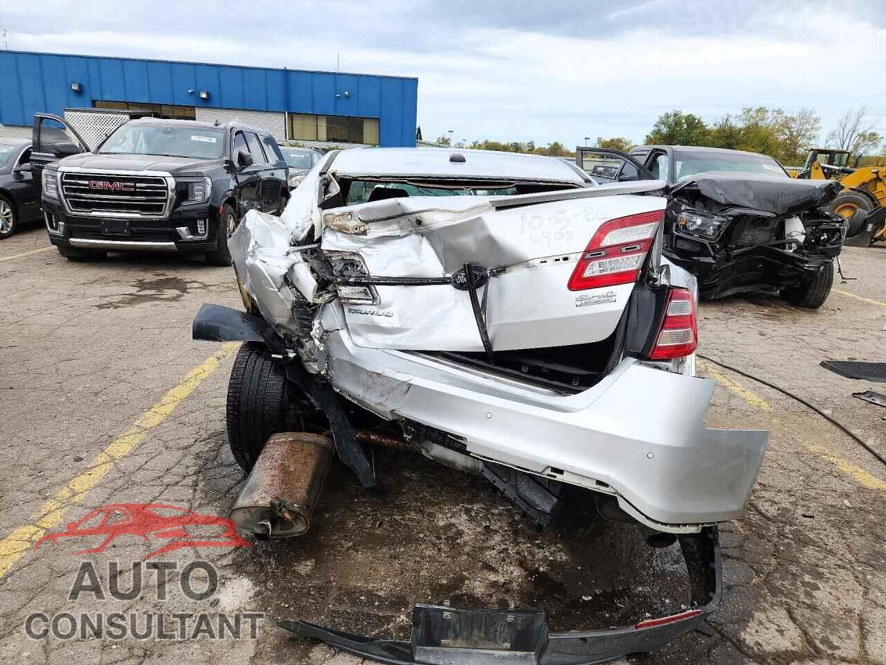 FORD TAURUS 2013 - 1FAHP2KT2DG176908
