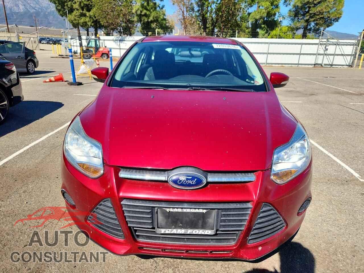 FORD FOCUS 2014 - 1FADP3K25EL185476