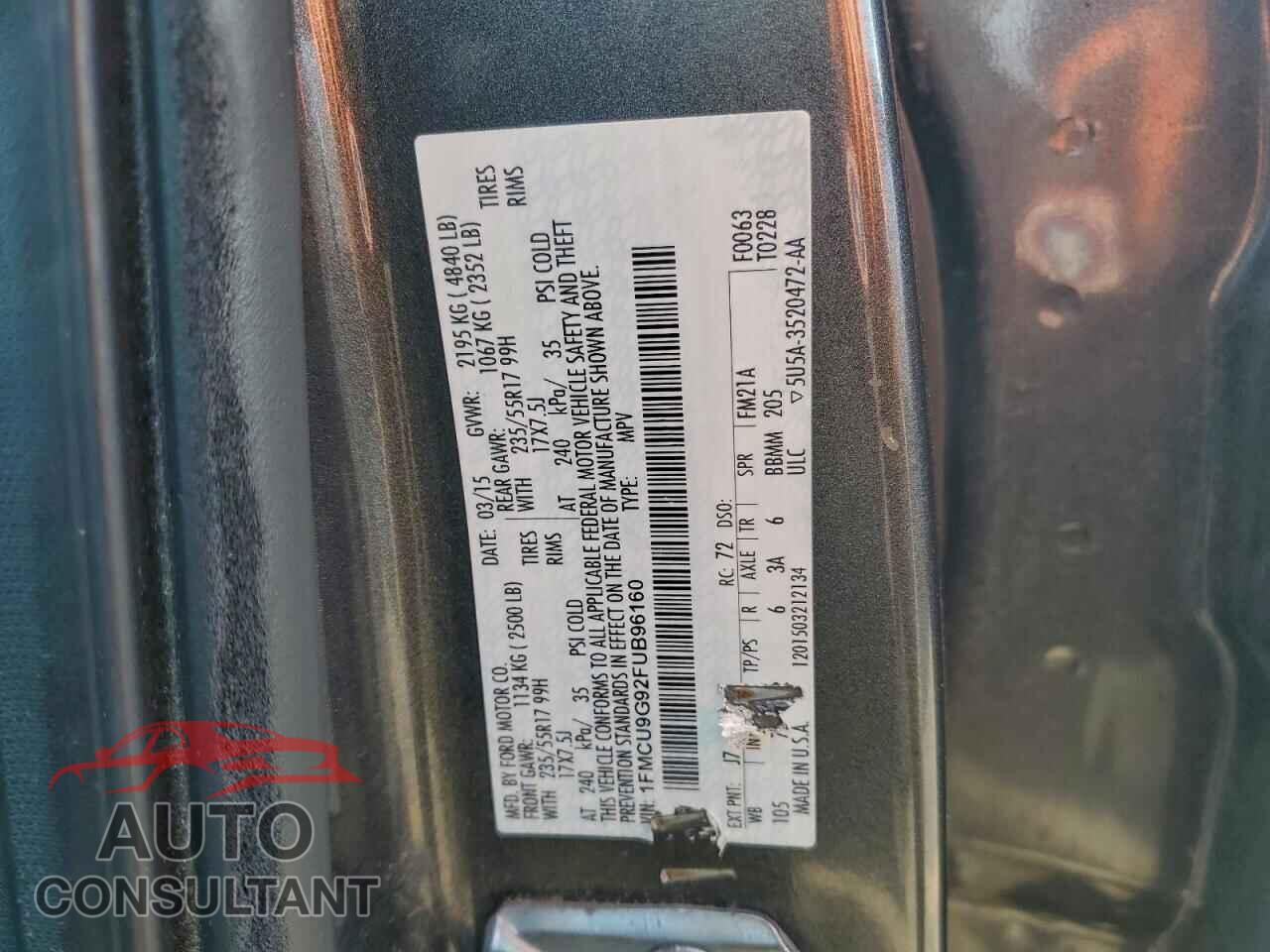 FORD ESCAPE 2015 - 1FMCU9G92FUB96160