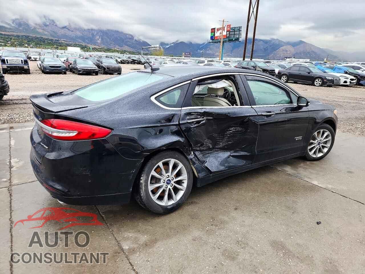 FORD FUSION 2017 - 3FA6P0SU2HR179519