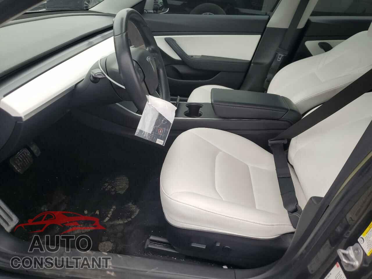 TESLA MODEL 3 2018 - 5YJ3E1EB0JF170232