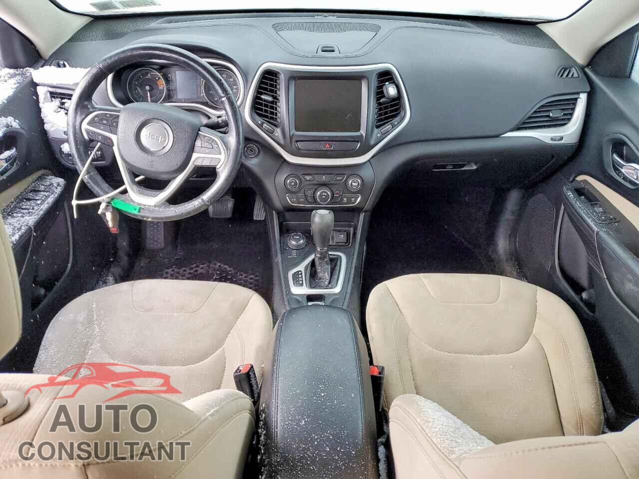 JEEP GRAND CHER 2017 - 1C4PJMCB0HW538187
