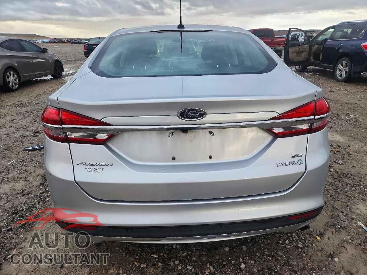 FORD FUSION 2017 - 3FA6P0LU9HR355402