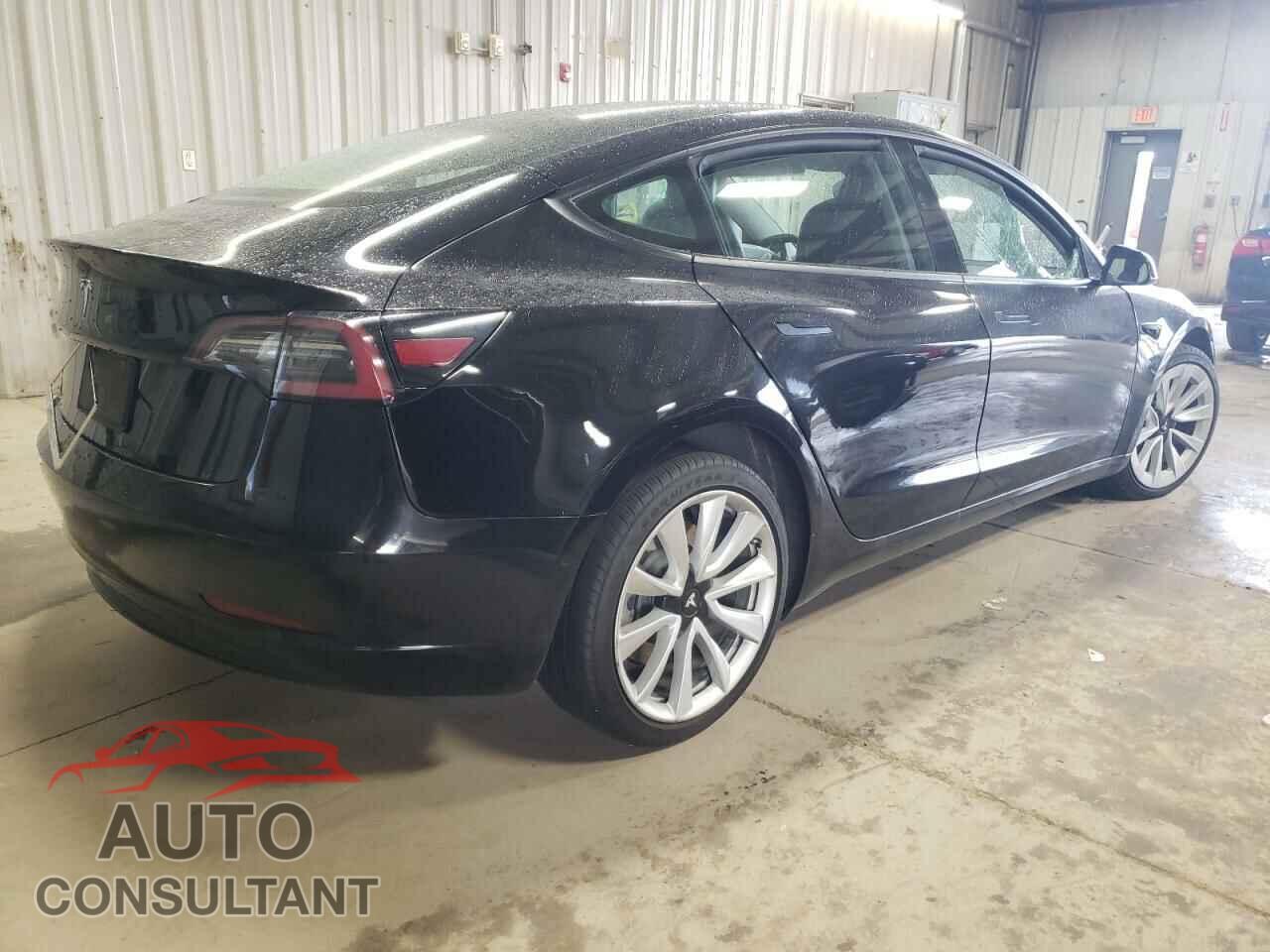 TESLA MODEL 3 2022 - 5YJ3E1EA5NF288399