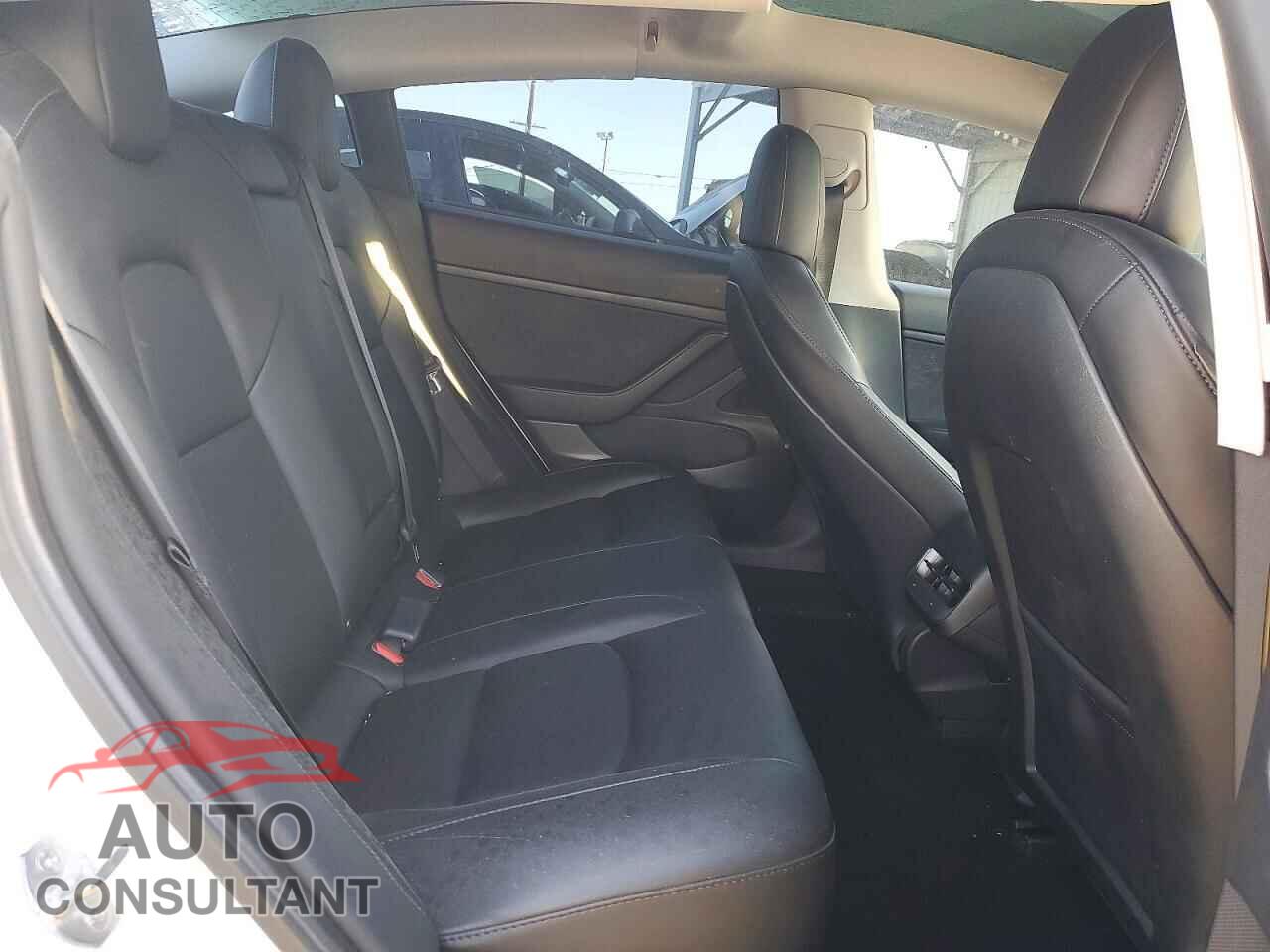 TESLA MODEL 3 2021 - 5YJ3E1EA4MF874039