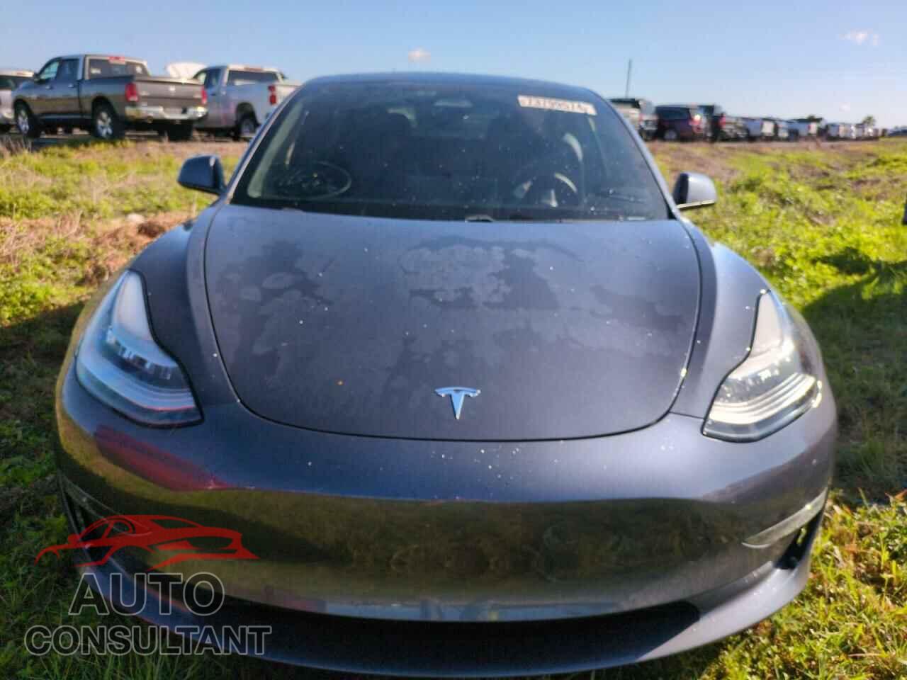 TESLA MODEL 3 2021 - 5YJ3E1EB2MF848158