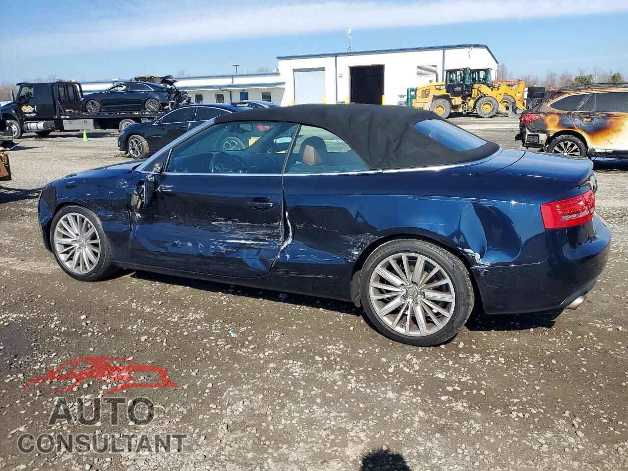 AUDI A5 2010 - WAUVFAFH4AN025282