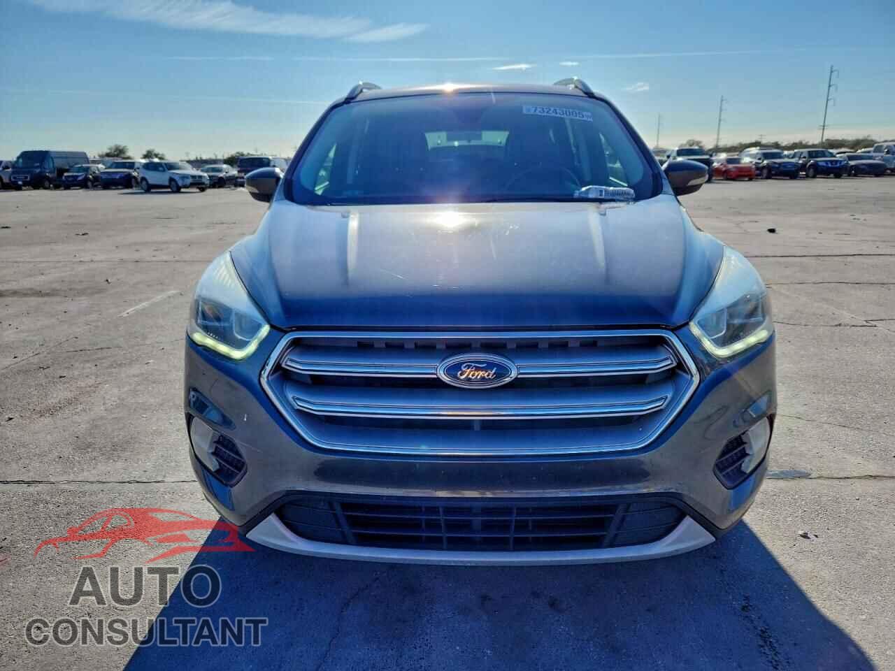 FORD ESCAPE 2017 - 1FMCU0JD2HUC72617