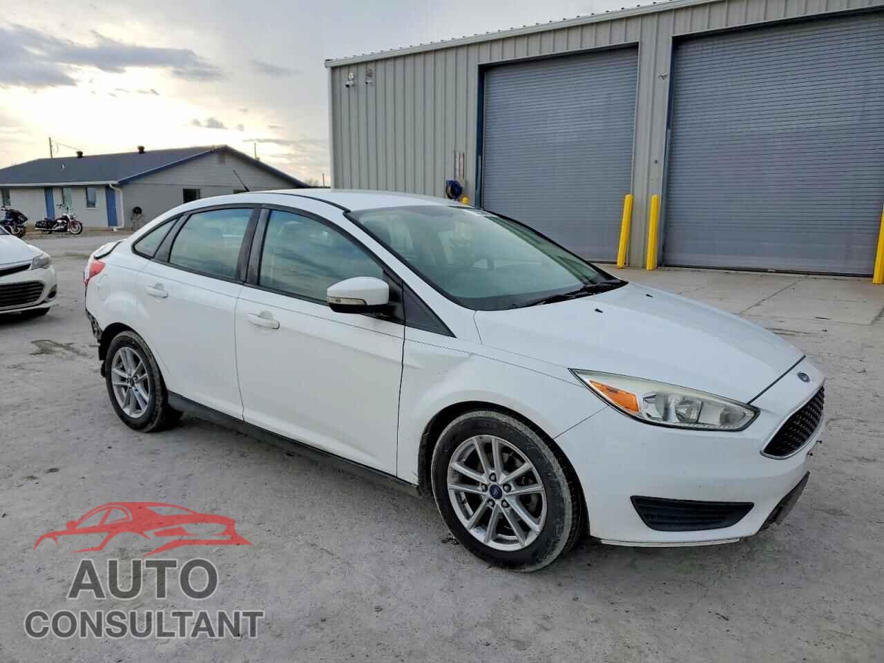 FORD FOCUS 2016 - 1FADP3F28GL255369