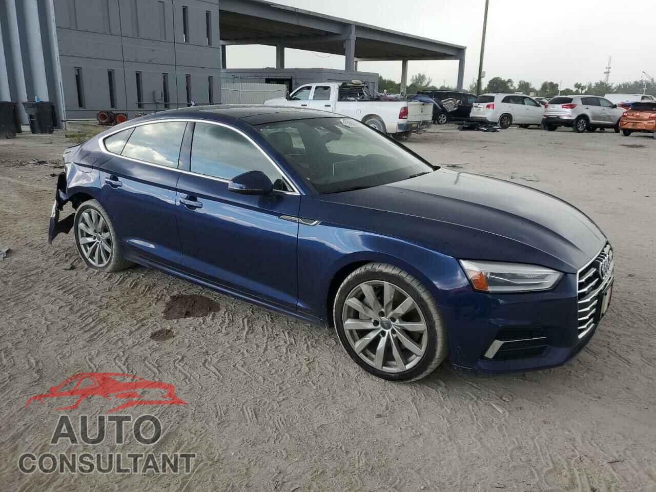 AUDI A5 2018 - WAUANCF5XJA010652