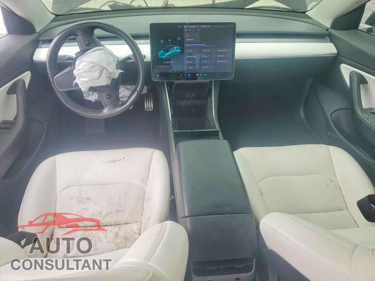 TESLA MODEL 3 2018 - 5YJ3E1EB2JF078717