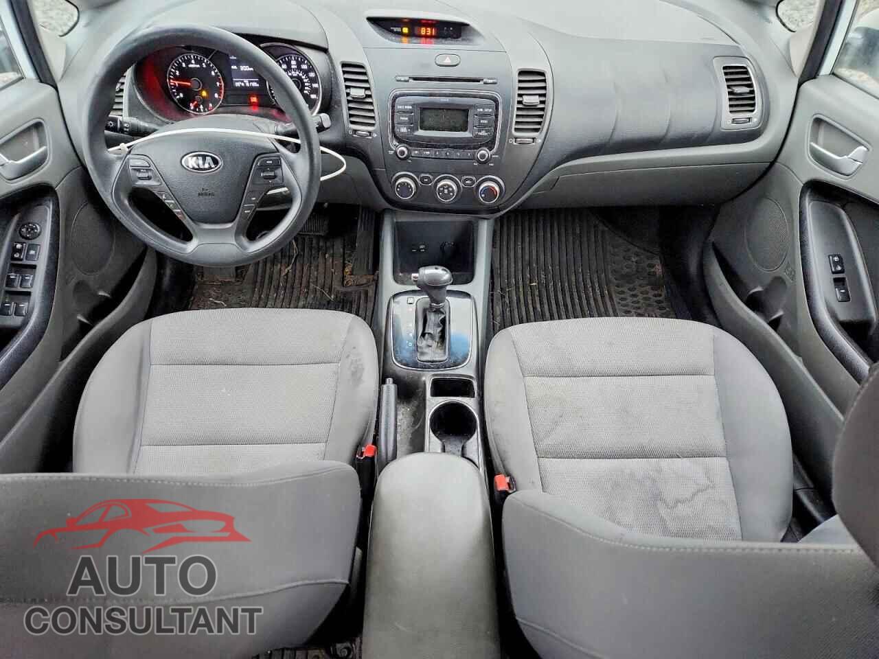 KIA FORTE 2017 - 3KPFK4A75HE045686