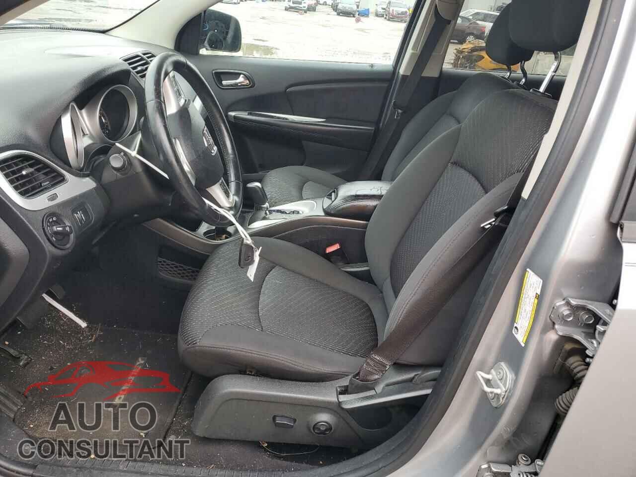 DODGE JOURNEY 2017 - 3C4PDCBB7HT613105