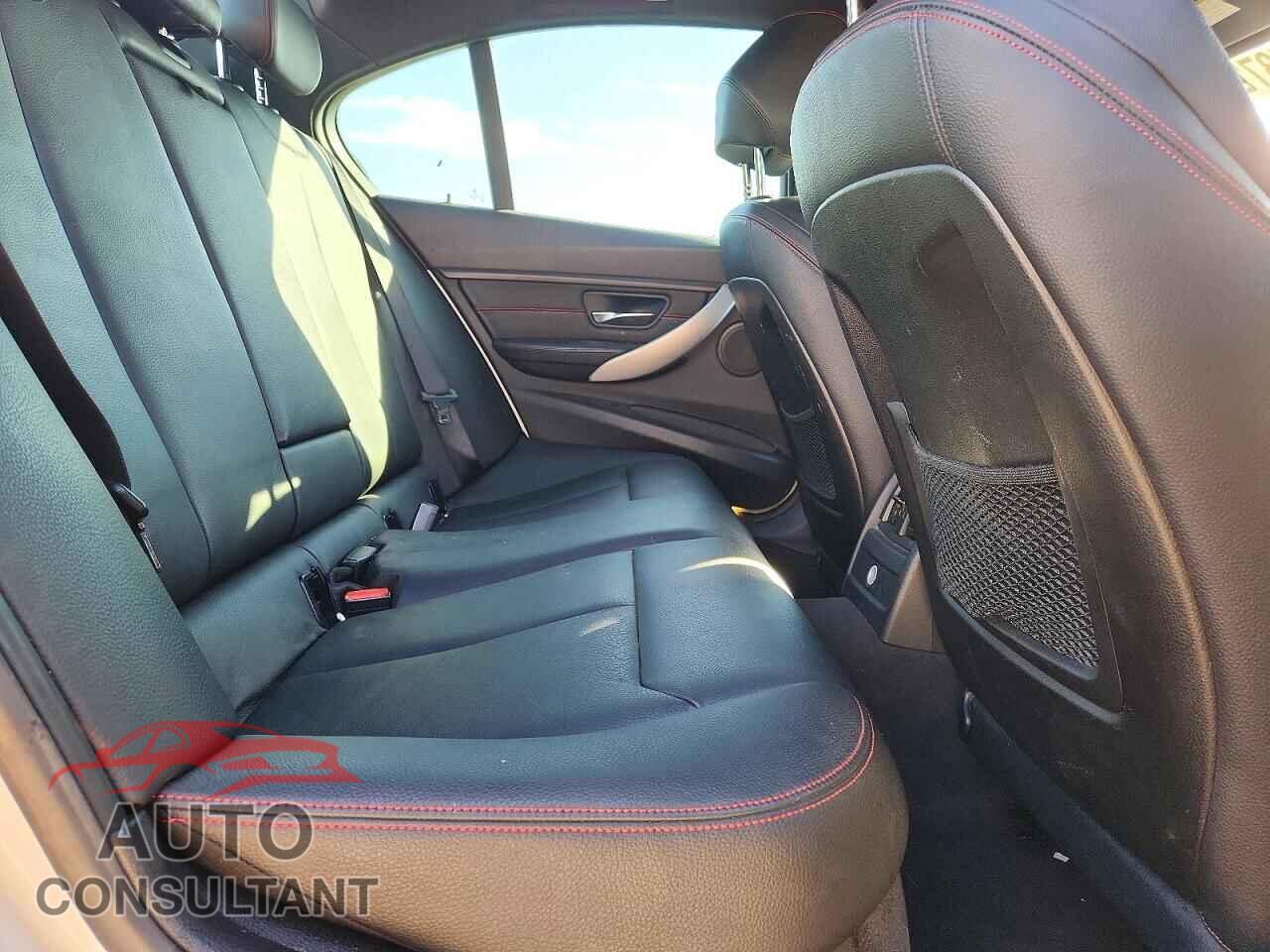 BMW 3 SERIES 2013 - WBA3A5C5XDF604301