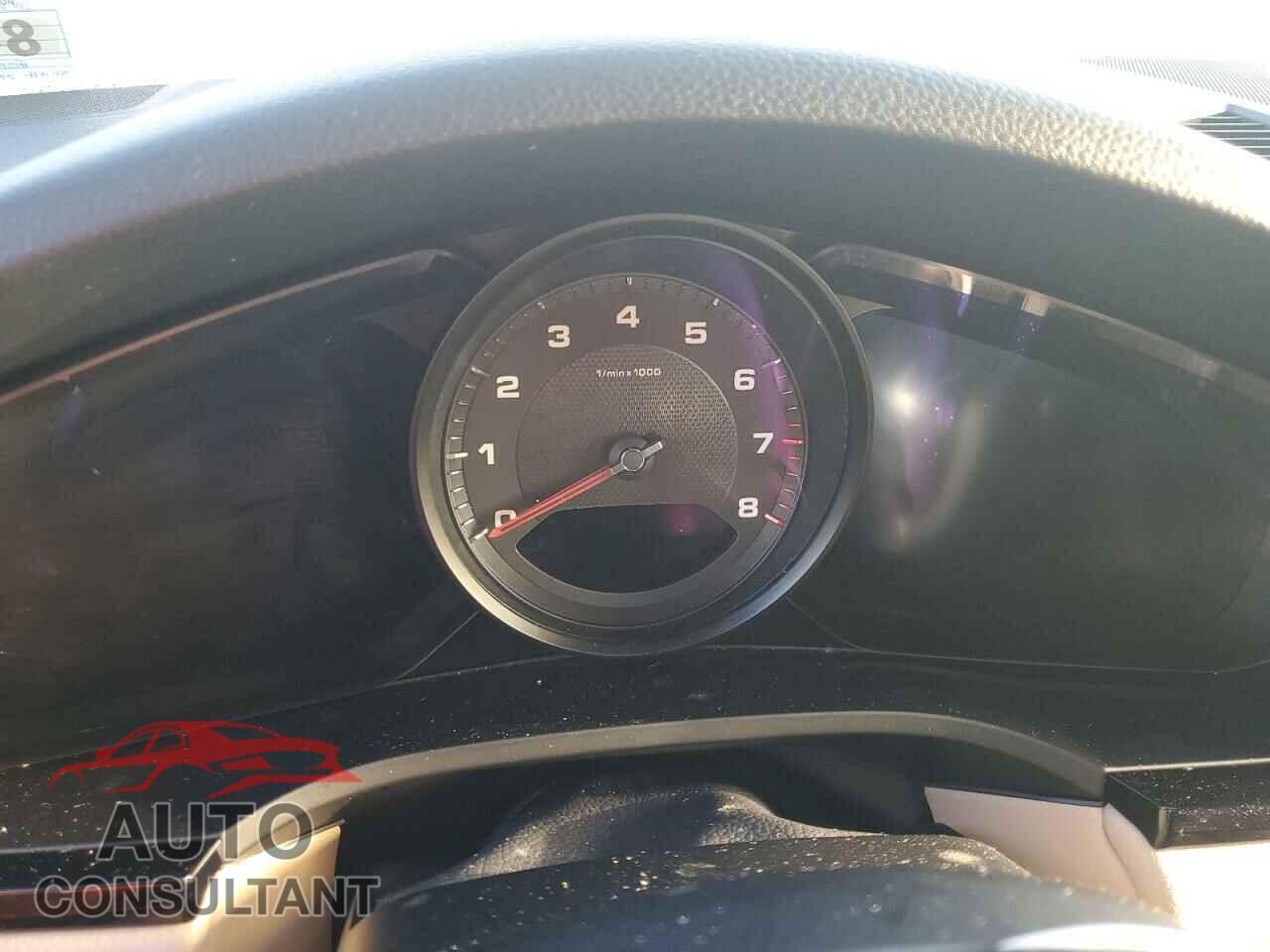 PORSCHE CAYENNE 2019 - WP1AA2AY3KDA18343