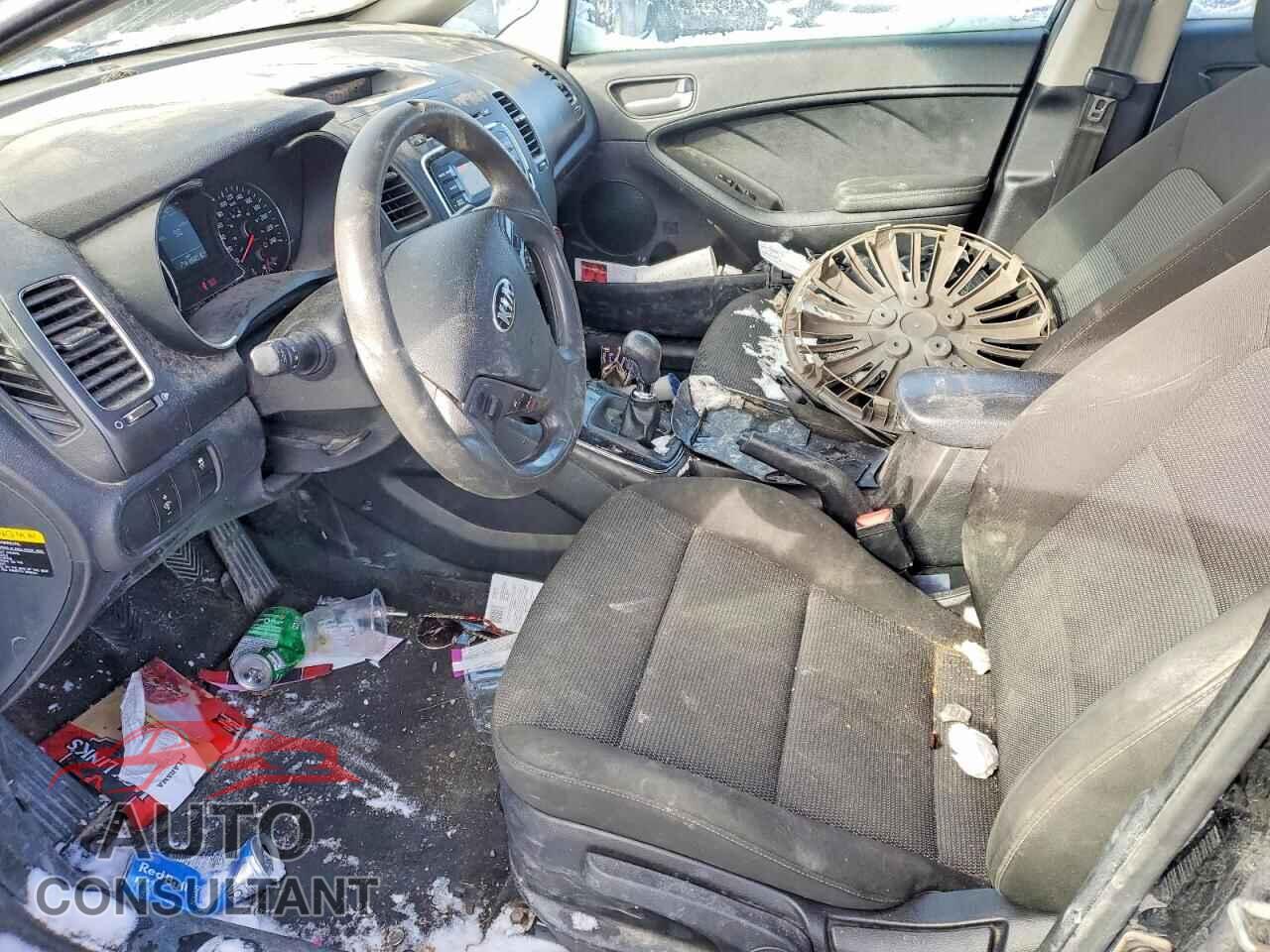 KIA FORTE 2017 - 3KPFK4A72HE076023