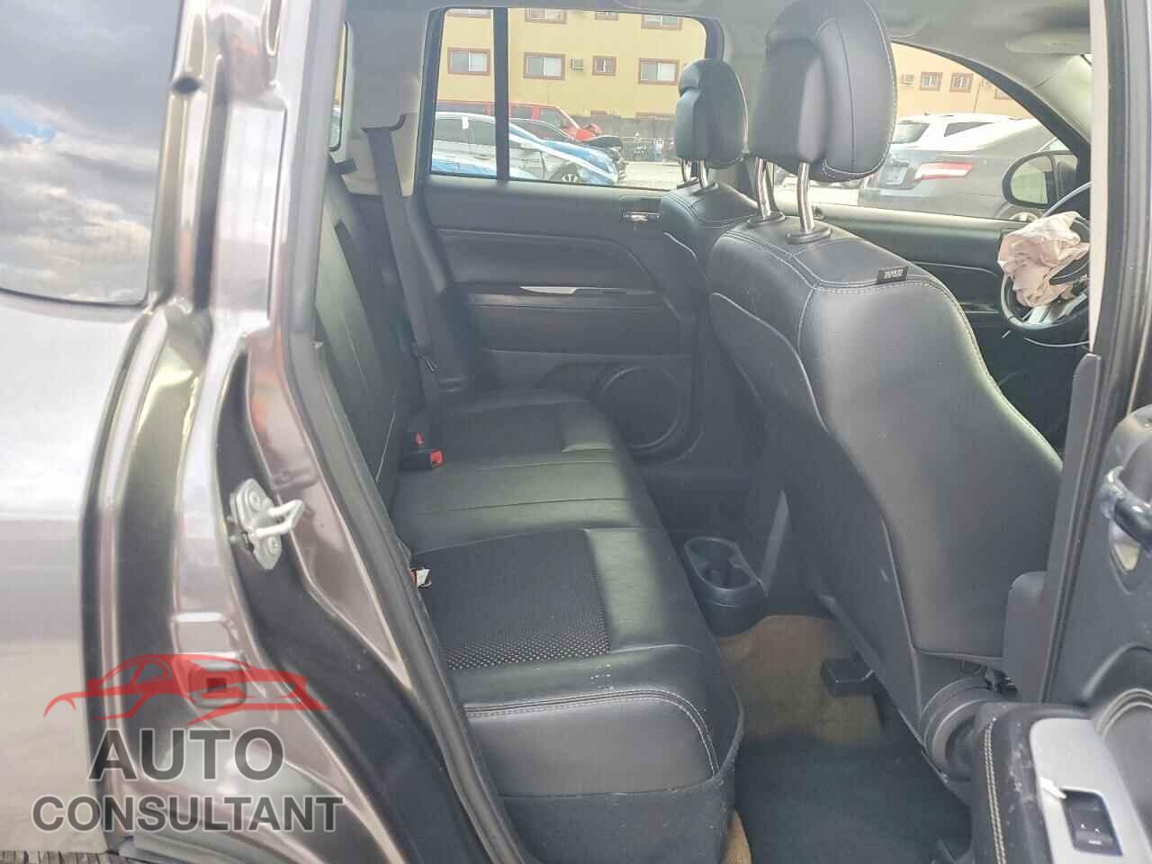 JEEP COMPASS 2016 - 1C4NJCEA4GD789021