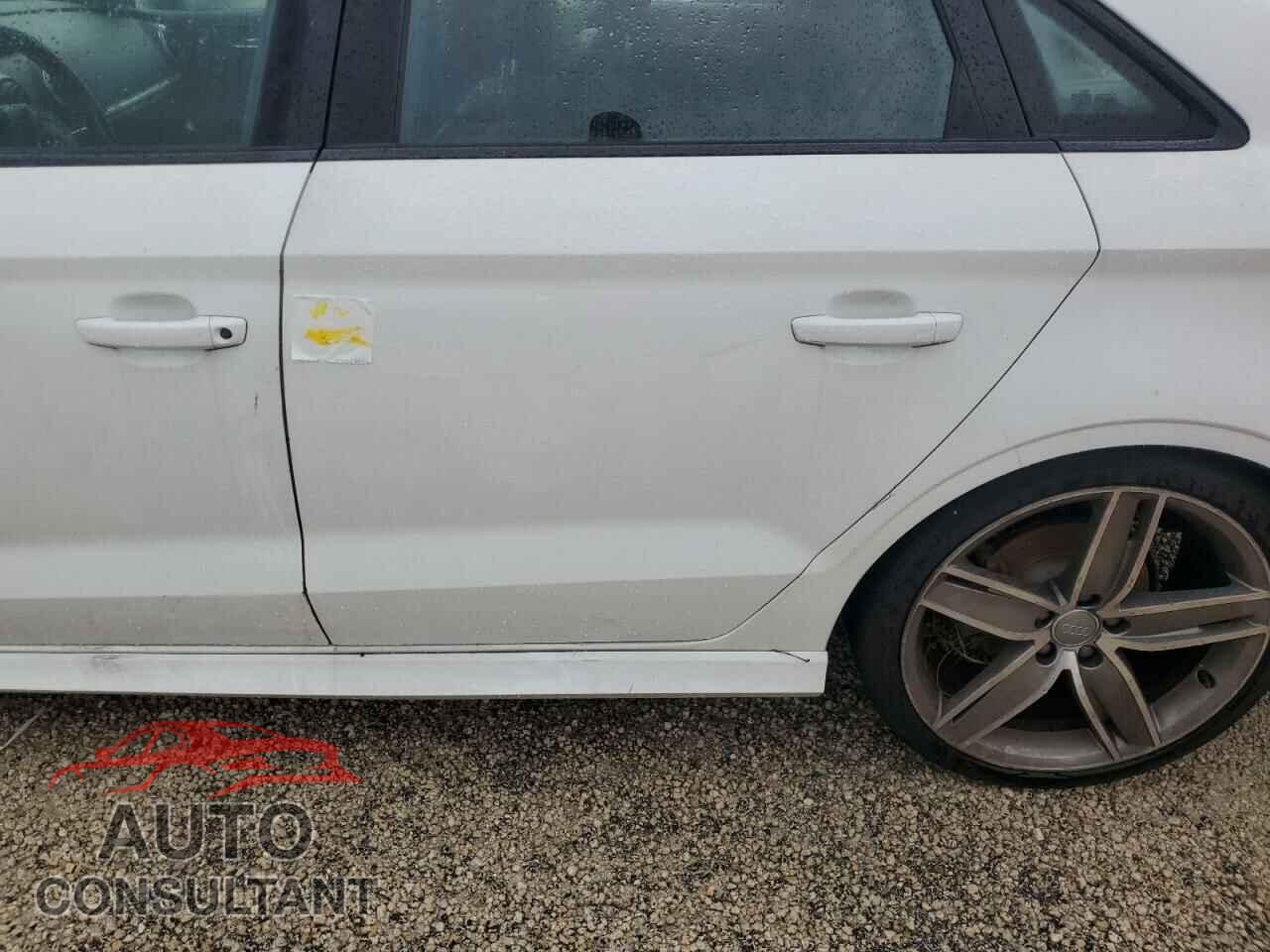 AUDI A3 2016 - WAUA7GFF8G1070545