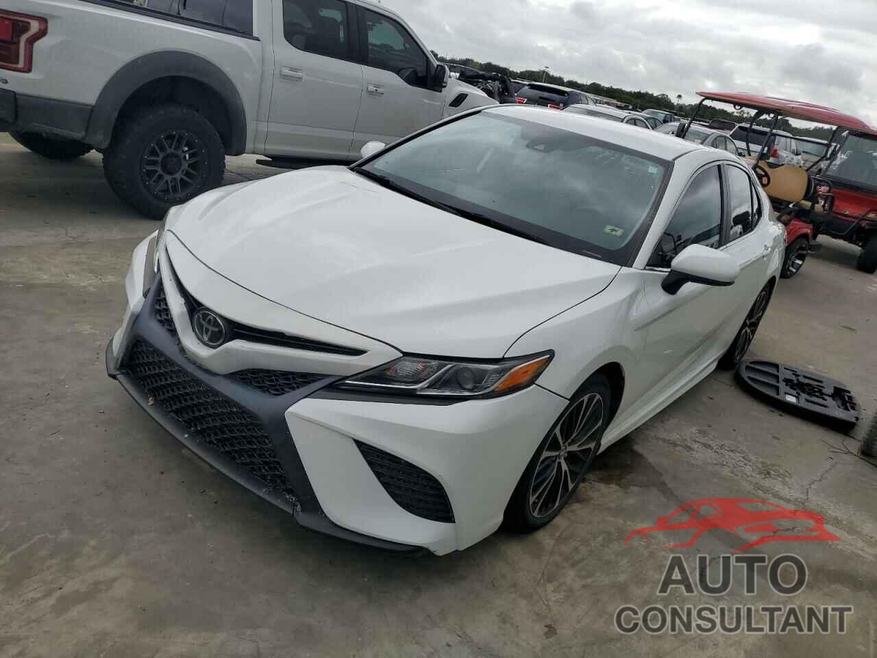 TOYOTA CAMRY 2019 - 4T1B11HKXKU820496