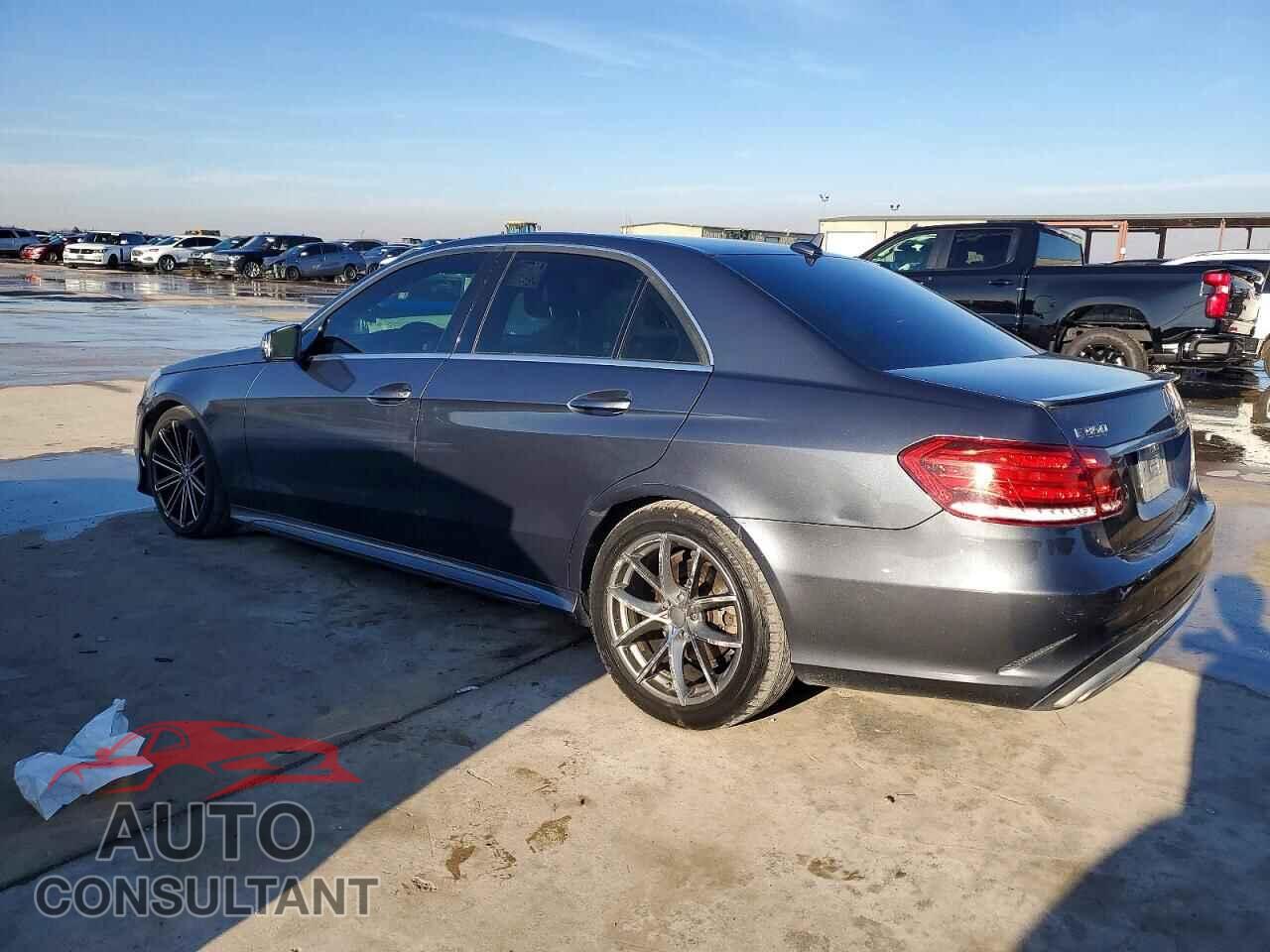 MERCEDES-BENZ E-CLASS 2015 - WDDHF5KB2FB085066