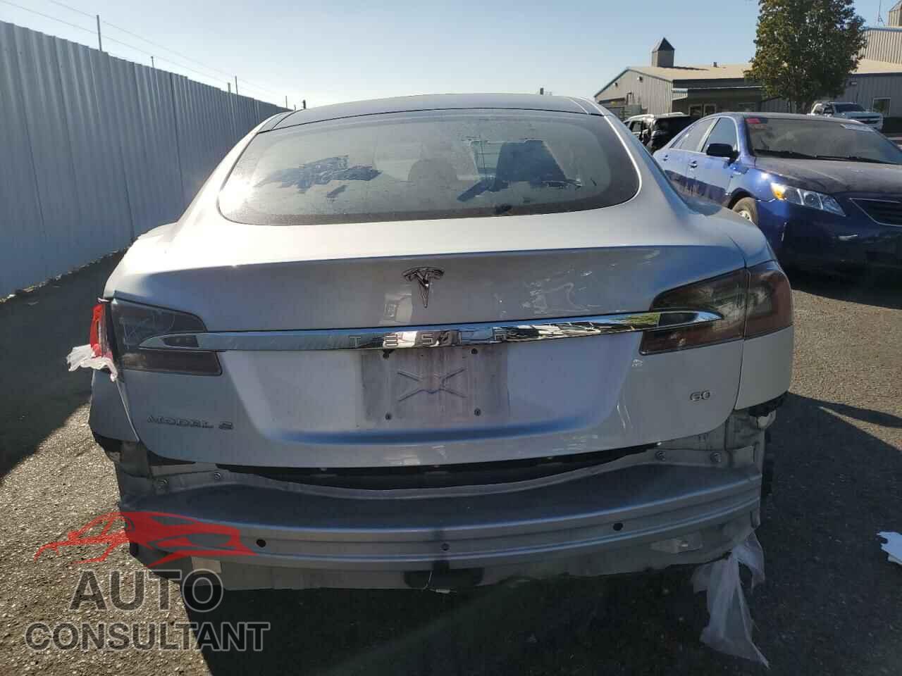 TESLA MODEL S 2016 - 5YJSA1E1XGF177258