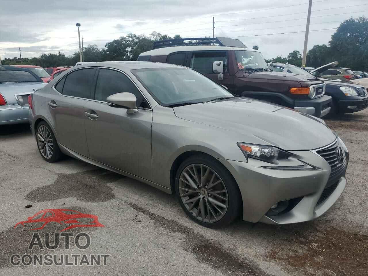 LEXUS IS 2015 - JTHCF1D27F5019667