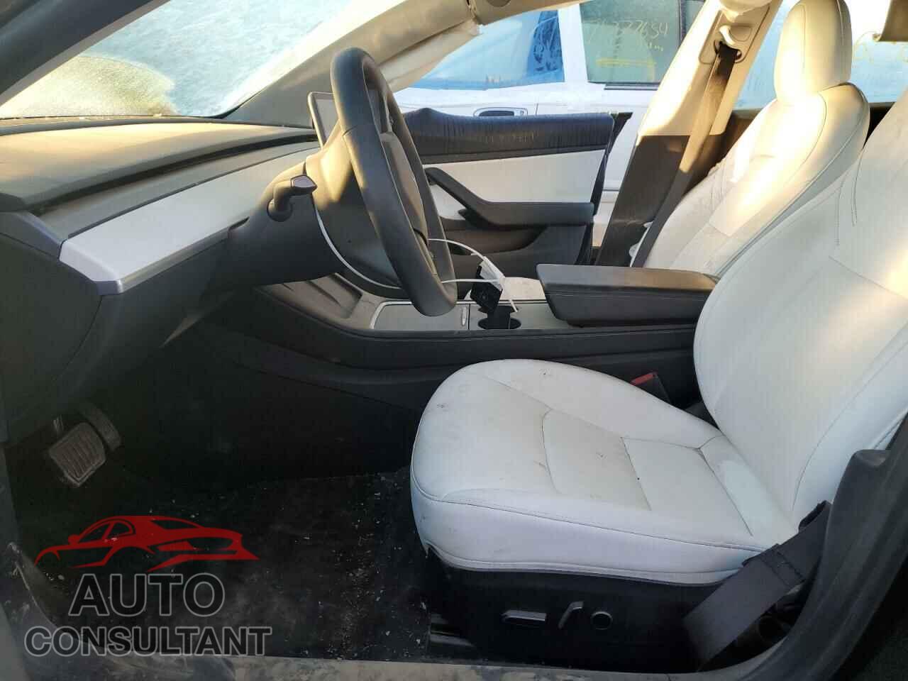 TESLA MODEL 3 2021 - 5YJ3E1EB9MF918058