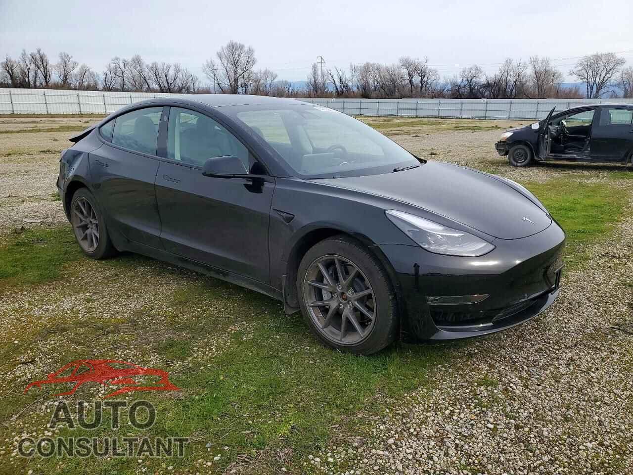 TESLA MODEL 3 2021 - 5YJ3E1EB0MF080129