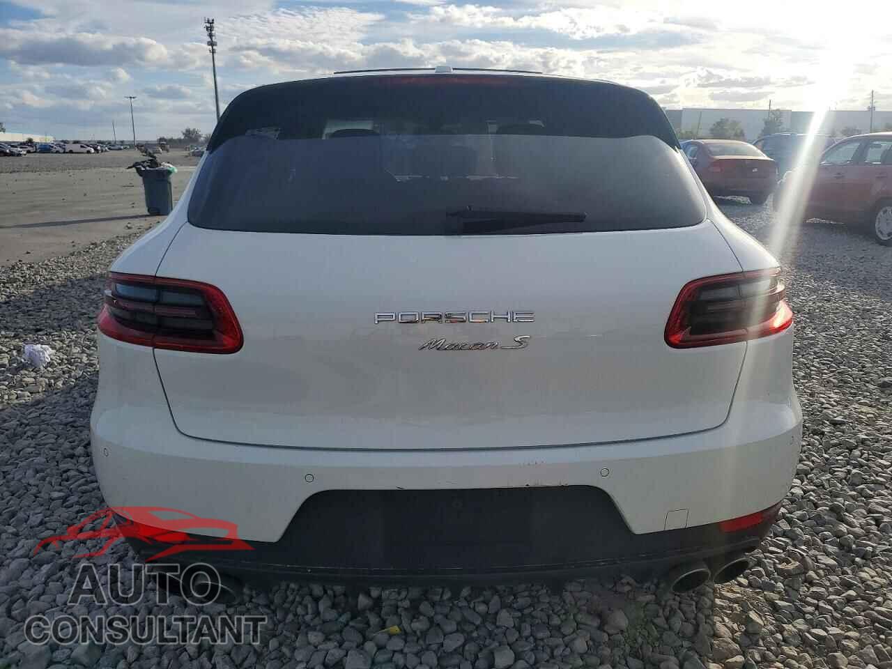 PORSCHE MACAN 2015 - WP1AB2A5XFLB44858