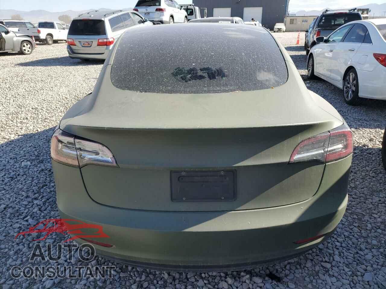 TESLA MODEL 3 2020 - 5YJ3E1EB8LF637562