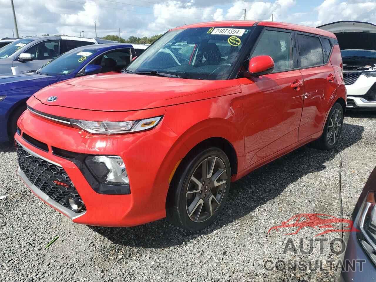 KIA SOUL 2021 - KNDJ63AU2M7742693