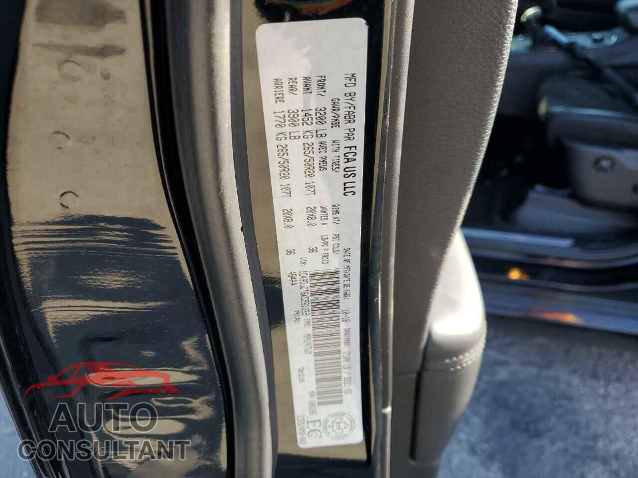 DODGE DURANGO 2019 - 1C4SDJCT8KC561329