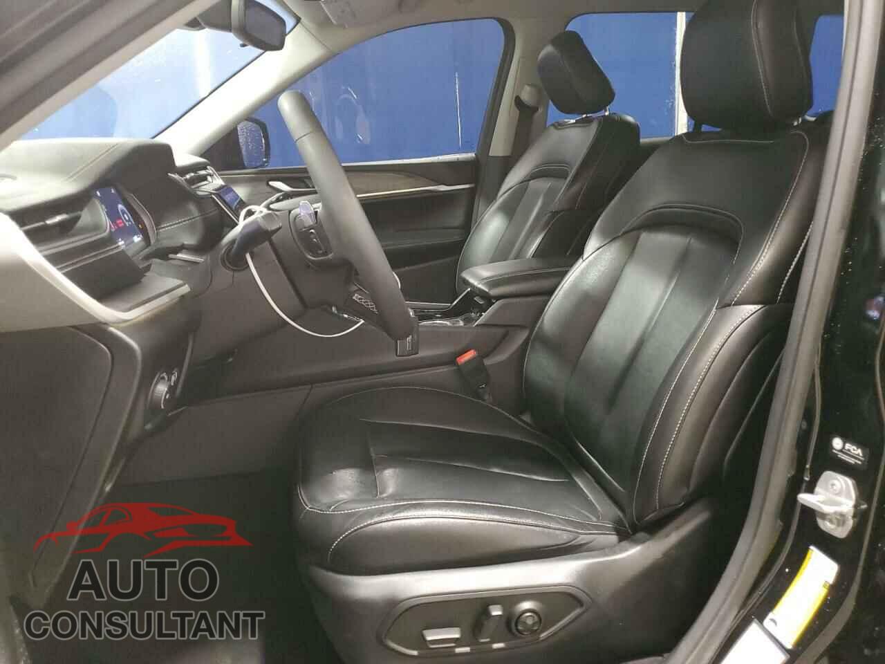 JEEP GRAND CHER 2023 - 1C4RJGBG5PC513051