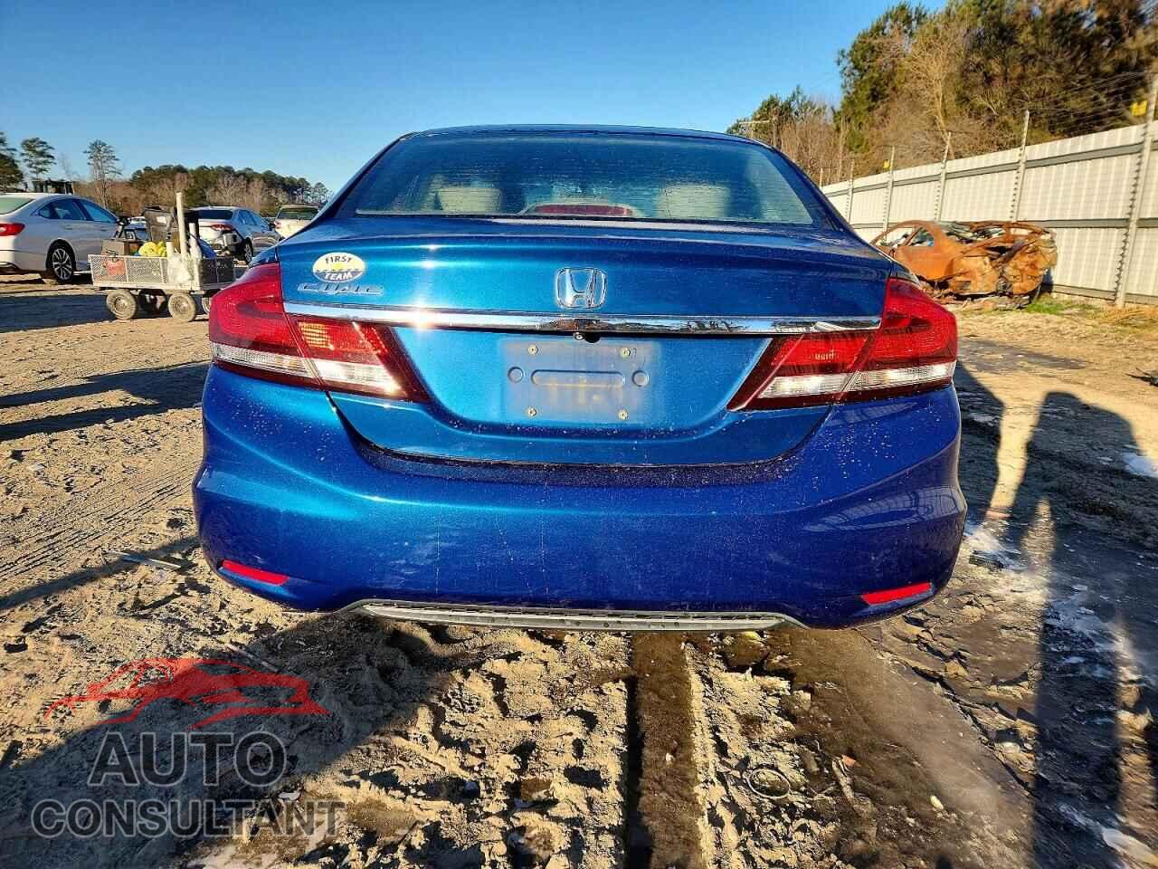 HONDA CIVIC 2013 - 2HGFB2F53DH530517