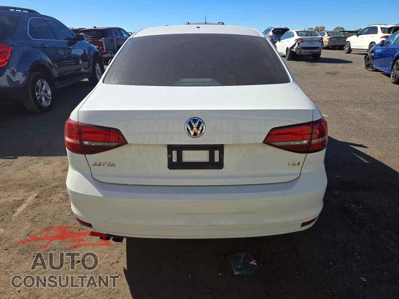 VOLKSWAGEN JETTA 2017 - 3VW2B7AJ8HM319283