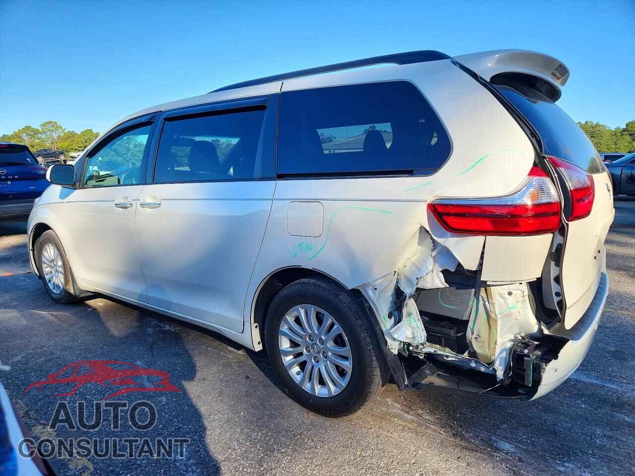 TOYOTA SIENNA 2017 - 5TDYZ3DC2HS890704