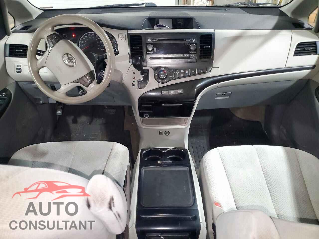 TOYOTA SIENNA 2013 - 5TDKK3DC4DS354518