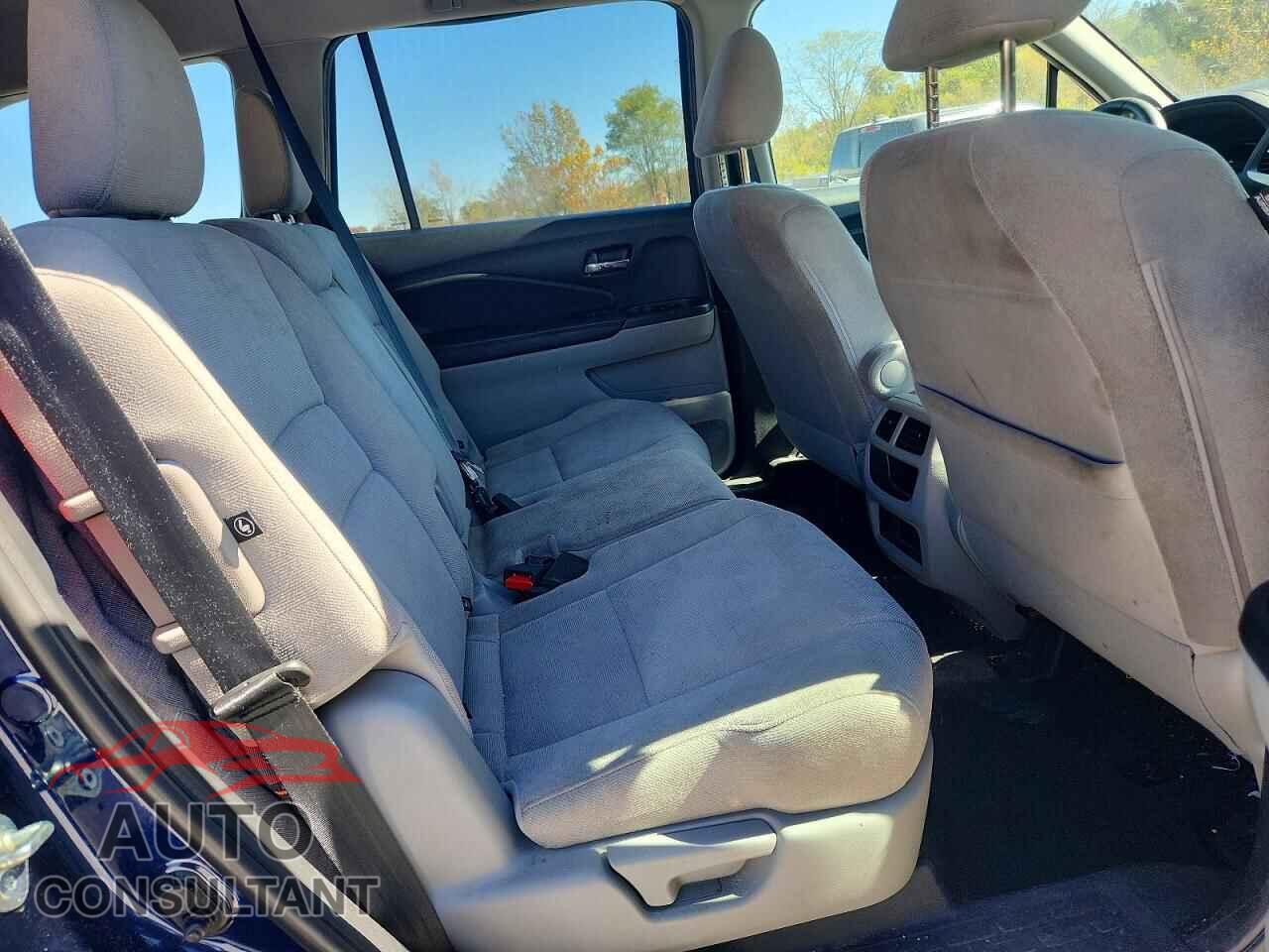 HONDA PILOT 2019 - 5FNYF6H10KB019248