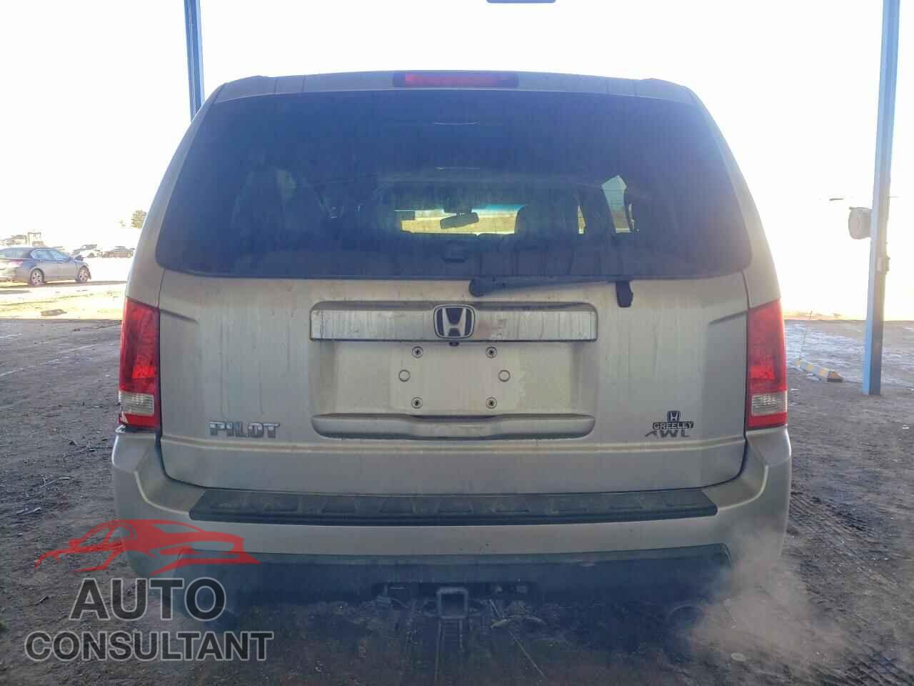 HONDA PILOT 2010 - 5FNYF4H57AB008981