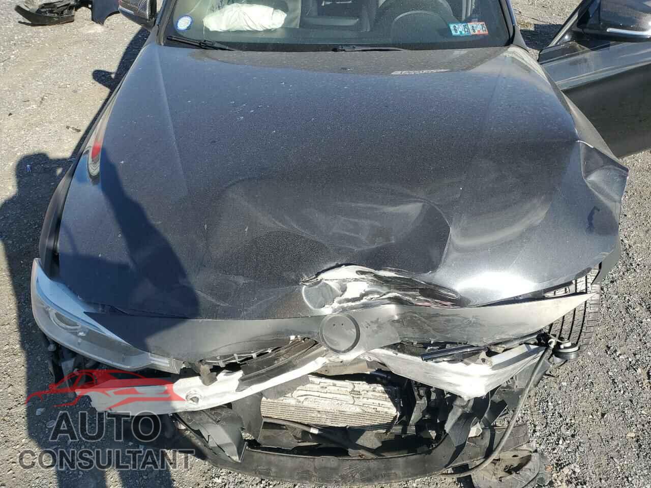 BMW 3 SERIES 2013 - WBA3B9C53DF587426