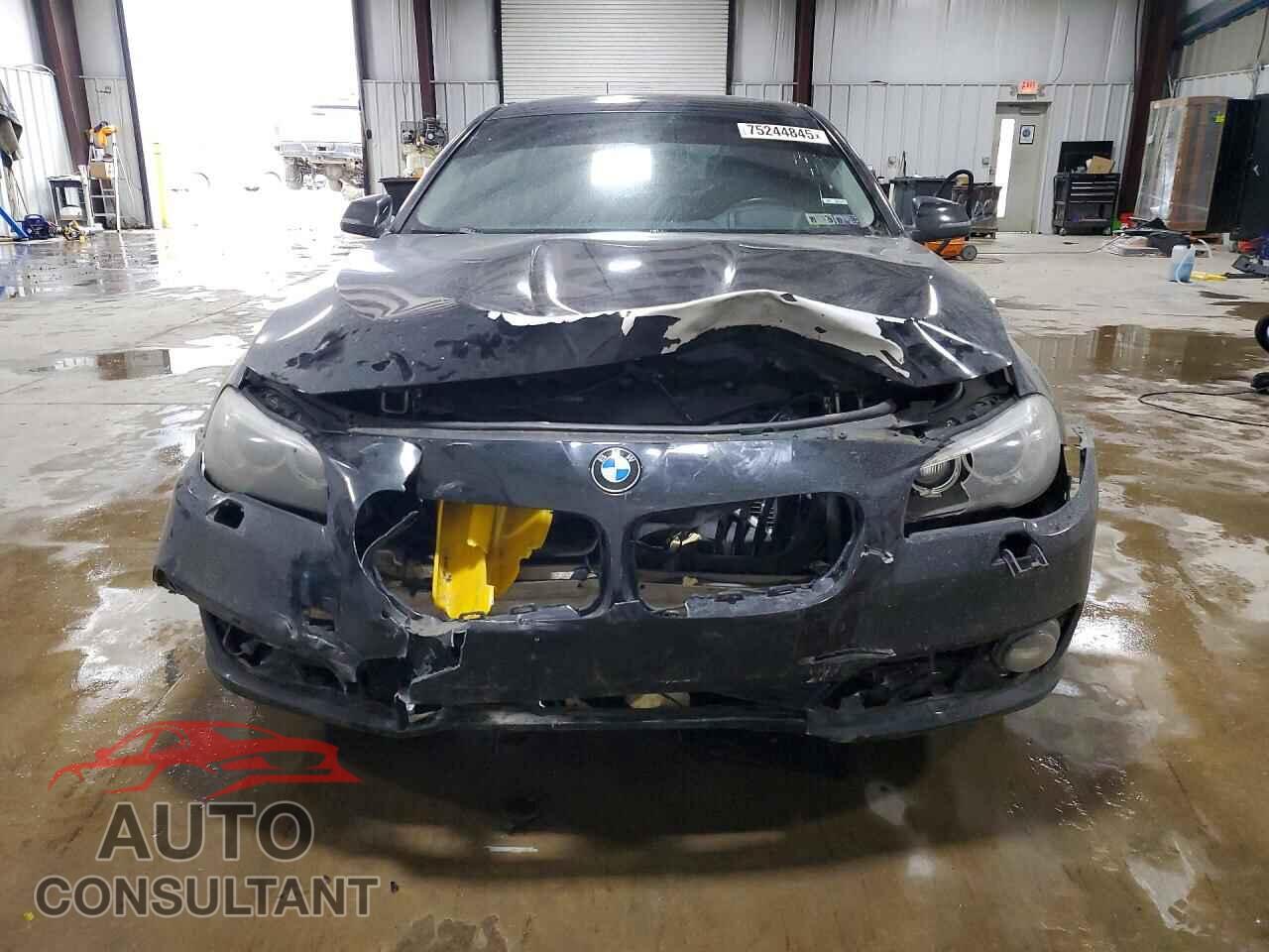 BMW 5 SERIES 2014 - WBA5B3C56ED530737