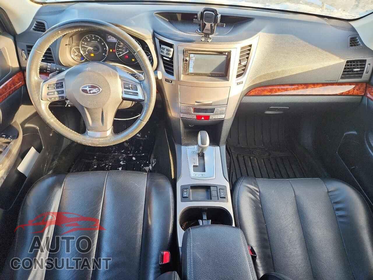 SUBARU OUTBACK 2012 - 4S4BRJMC4C2202210