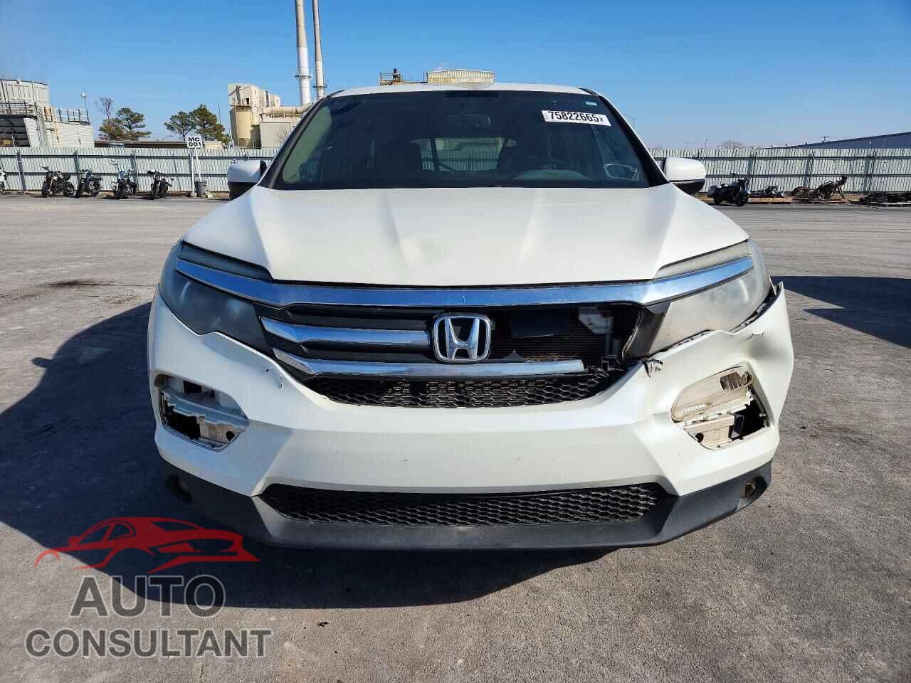 HONDA PILOT 2016 - 5FNYF6H79GB046122